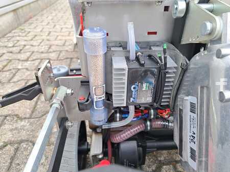 Tomcat Sport V2